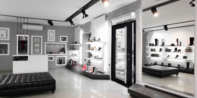 BLOC PORTE VITRE BLINDE POUR MAGASIN EN CORSE